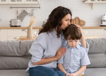 Çocukluk Dönemi Sorunları İçin Ailelere Yol Haritası