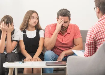 Aile Terapisi Süreci: İlk Seans'tan Sonuca Adım Adım Rehber