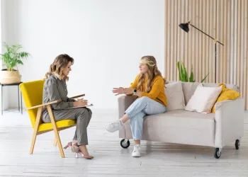 Psikolog Ücretleri 2025 - Bireysel Terapi Seans Fiyatları