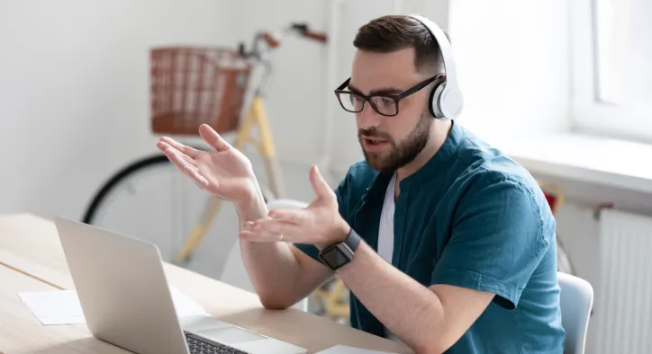 Online Terapi mi, Yüz Yüze Terapi mi? Hangisi Sizin İçin Doğru?