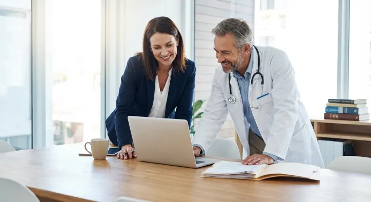 Psikolog İlaç Yazar mı? İlaçsız İyileşmenin Bilimsel Gücü